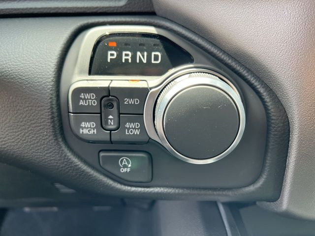 Thumbnail: 2026 RAM 1500 - 34