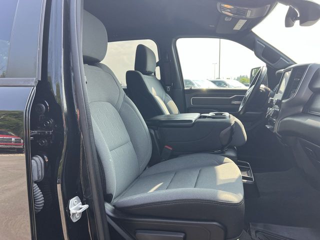 Thumbnail: 2022 RAM 1500 - 33