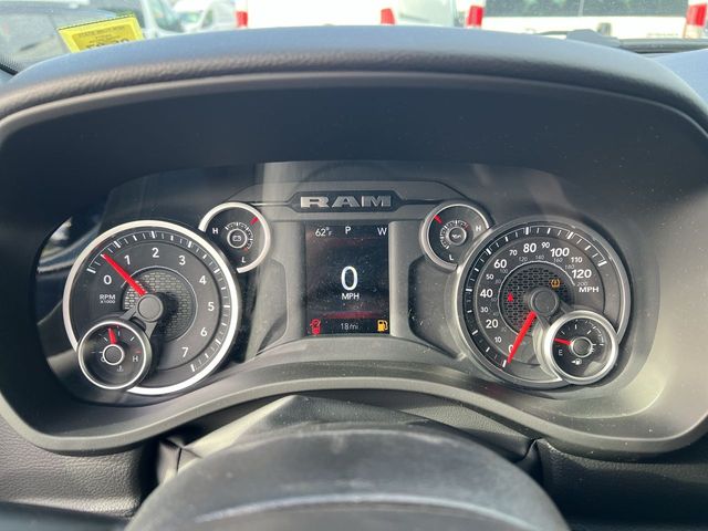 Thumbnail: 2026 RAM 1500 - 17