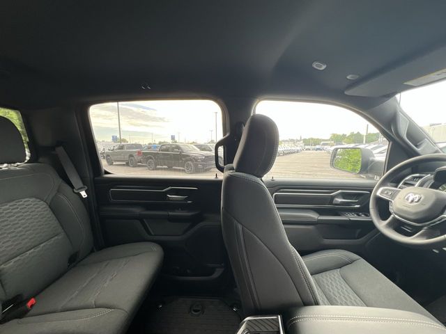Thumbnail: 2026 RAM 1500 - 28
