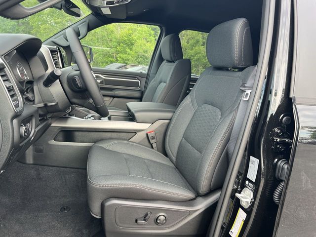 Thumbnail: 2026 RAM 1500 - 11