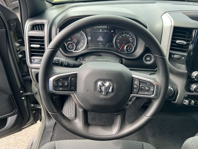Thumbnail: 2026 RAM 1500 - 15