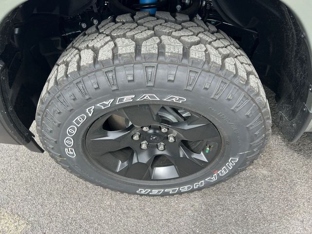 Thumbnail: 2026 RAM 1500 - 8