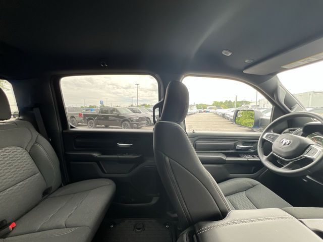Thumbnail: 2026 RAM 1500 - 28