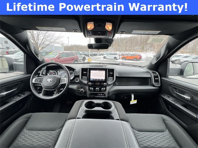 Thumbnail: 2026 RAM 1500 - 9