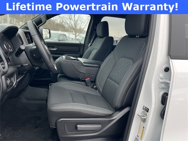 Thumbnail: 2026 RAM 1500 - 10