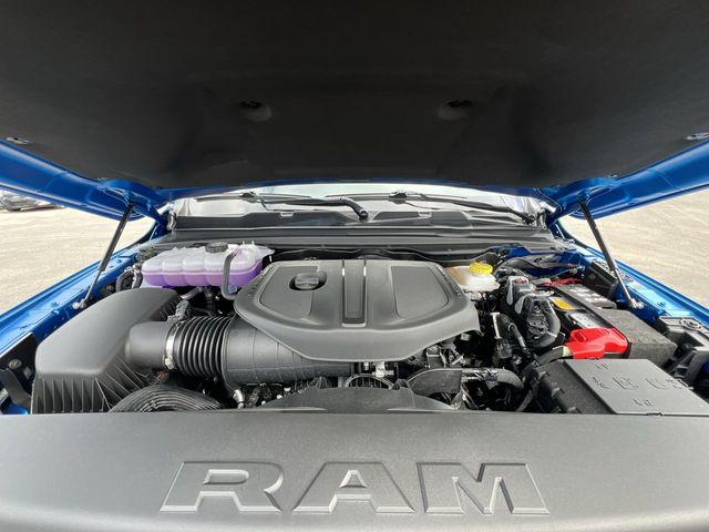 Thumbnail: 2026 RAM 1500 - 8