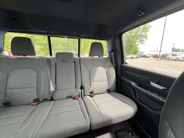 Thumbnail: 2026 RAM 1500 - 27