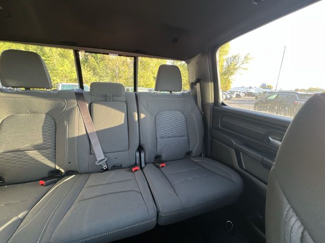 Thumbnail: 2026 RAM 1500 - 26