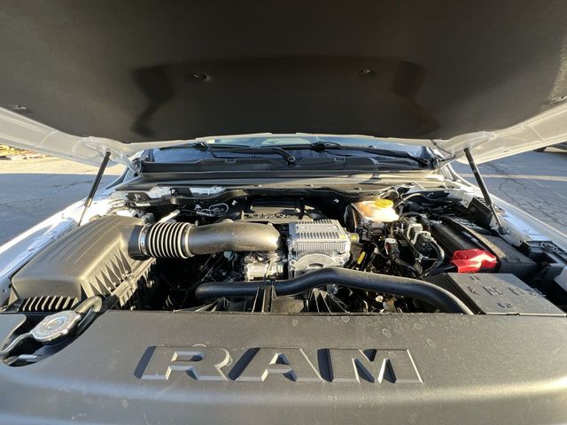 Thumbnail: 2026 RAM 1500 - 8