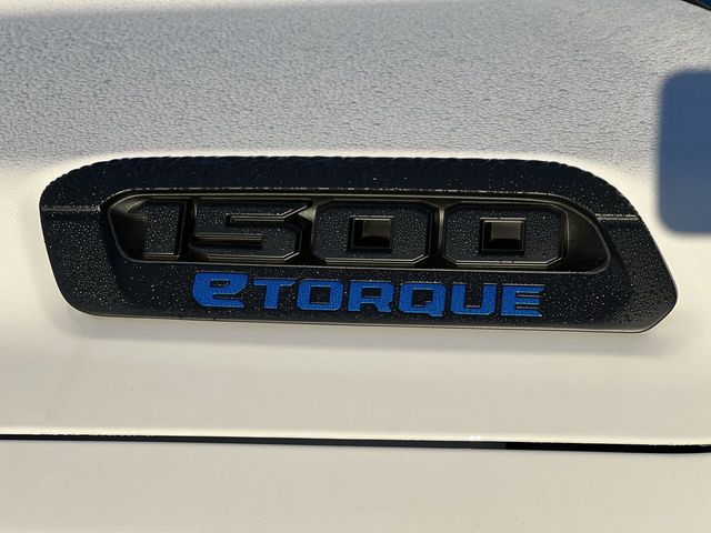 Thumbnail: 2026 RAM 1500 - 6