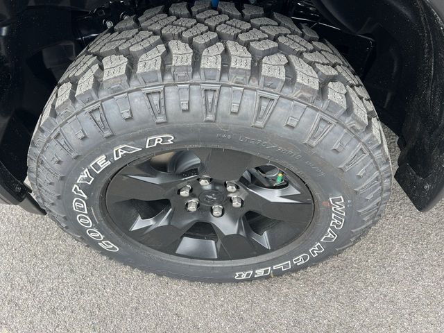 Thumbnail: 2026 RAM 1500 - 8