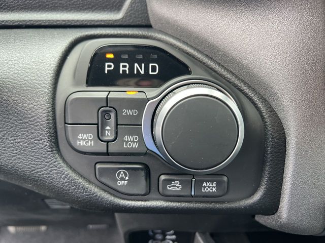 Thumbnail: 2026 RAM 1500 - 33
