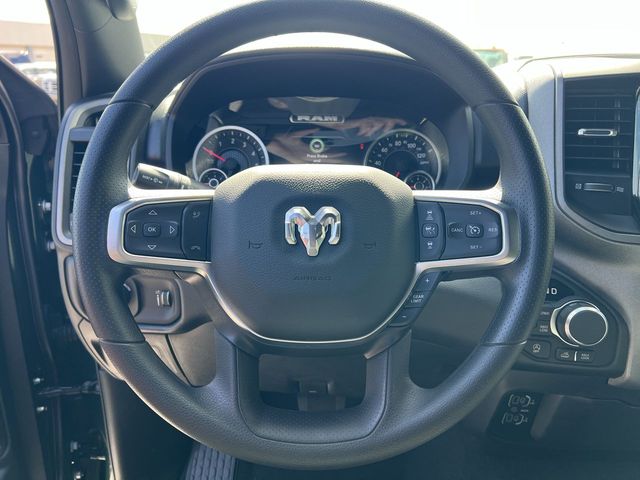 Thumbnail: 2026 RAM 1500 - 32