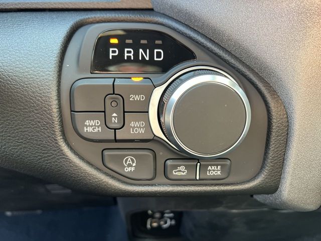 Thumbnail: 2026 RAM 1500 - 33