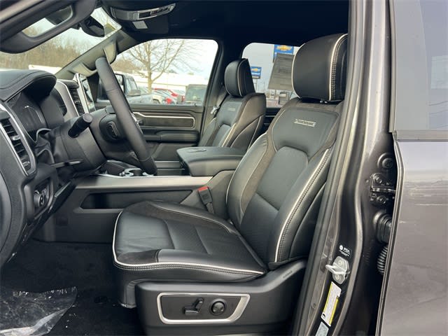 Thumbnail: 2026 RAM 1500 - 11