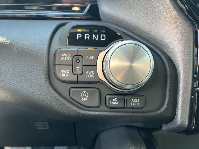 Thumbnail: 2026 RAM 1500 - 33