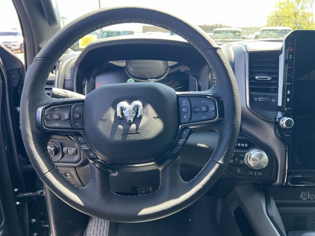 Thumbnail: 2026 RAM 1500 - 32