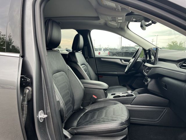 Thumbnail: 2023 Ford Escape - 11