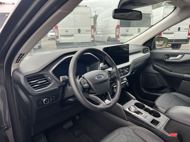 Thumbnail: 2023 Ford Escape - 14