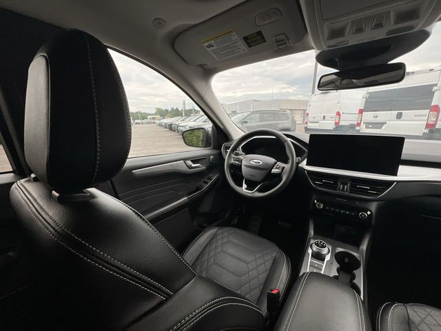 Thumbnail: 2023 Ford Escape - 13
