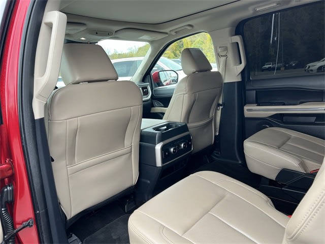 Thumbnail: 2022 Ford Expedition MAX - 13