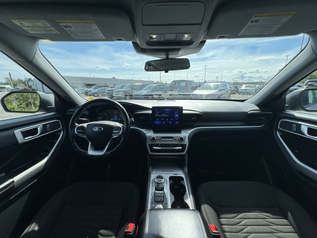 Thumbnail: 2021 Ford Explorer - 30