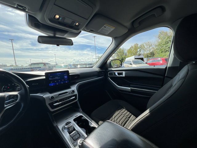 Thumbnail: 2021 Ford Explorer - 10