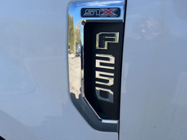 Thumbnail: 2018 Ford F-250 - 17