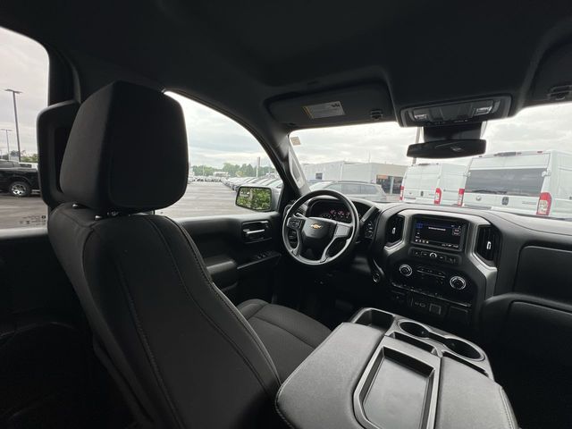 Thumbnail: 2024 Chevrolet Silverado 1500 - 10