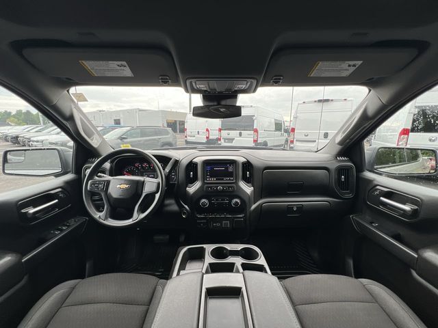 Thumbnail: 2024 Chevrolet Silverado 1500 - 15