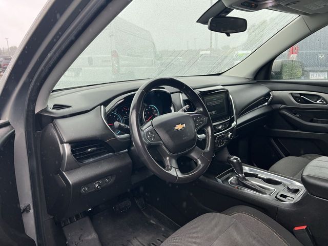 Thumbnail: 2018 Chevrolet Traverse - 15