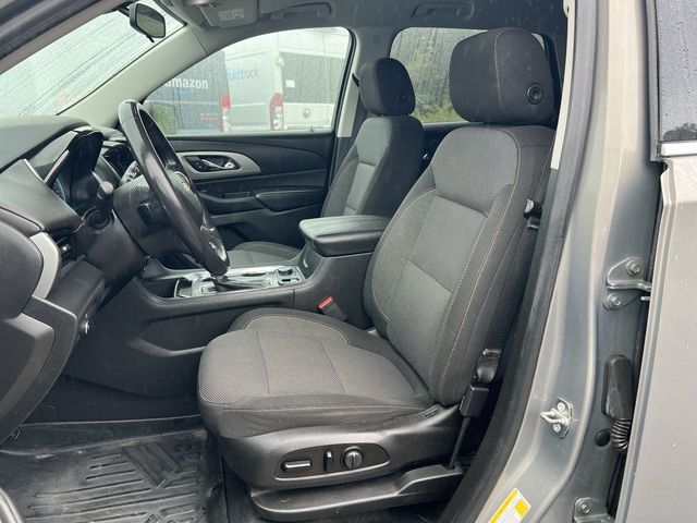 Thumbnail: 2018 Chevrolet Traverse - 11