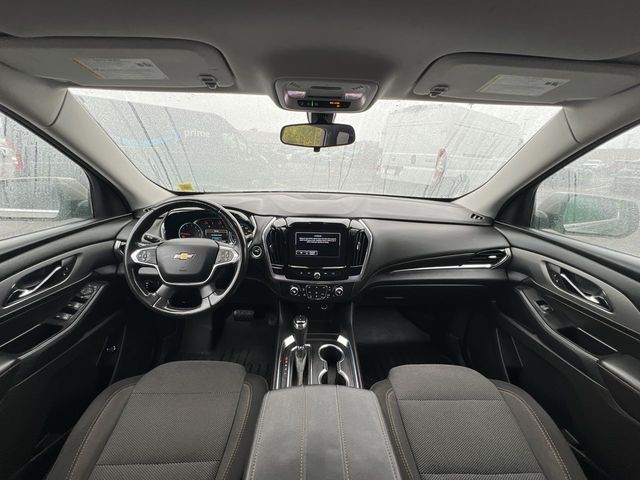 Thumbnail: 2018 Chevrolet Traverse - 30