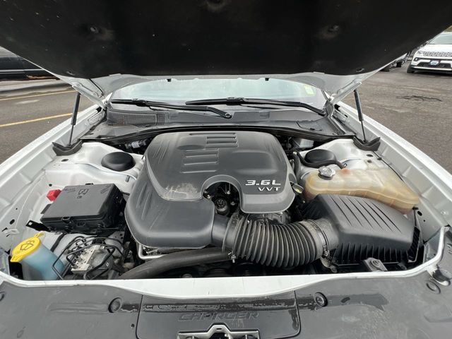 Thumbnail: 2022 Dodge Charger - 8