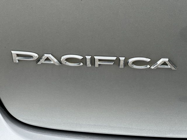 Thumbnail: 2019 Chrysler Pacifica - 7