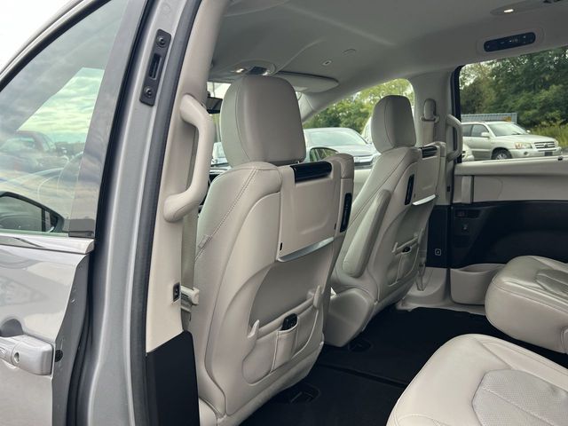Thumbnail: 2019 Chrysler Pacifica - 29