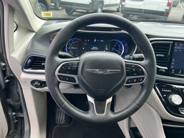 Thumbnail: 2022 Chrysler Pacifica - 32