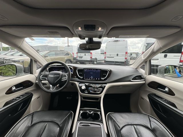 Thumbnail: 2022 Chrysler Pacifica - 2