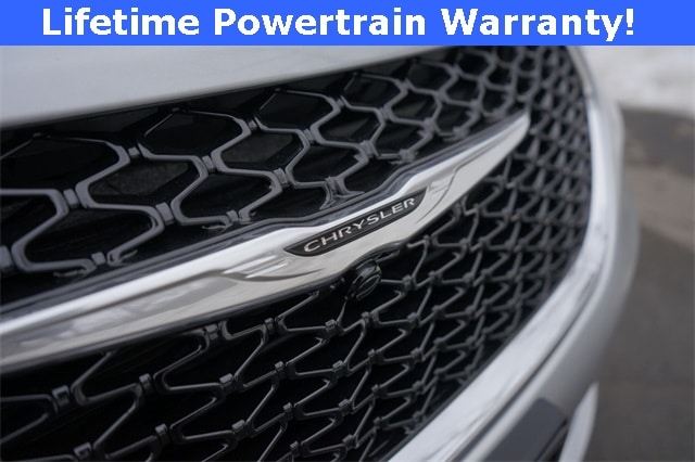 Thumbnail: 2026 Chrysler Pacifica - 25