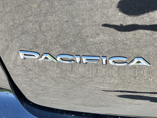 Thumbnail: 2027 Chrysler Pacifica - 7