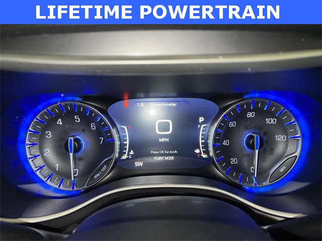 Thumbnail: 2026 Chrysler Pacifica - 16