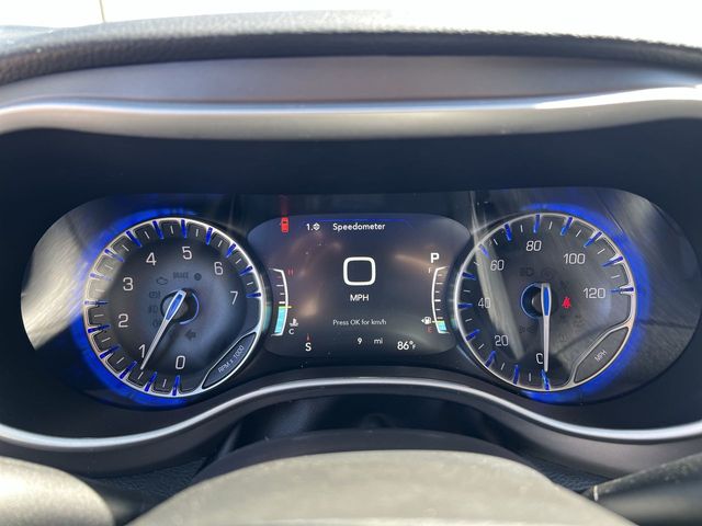 Thumbnail: 2027 Chrysler Pacifica - 16