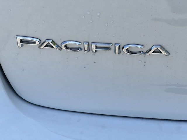 Thumbnail: 2027 Chrysler Pacifica - 29