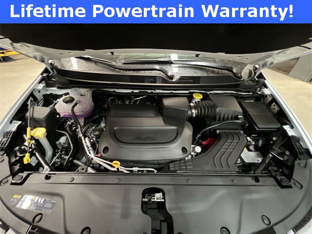 Thumbnail: 2026 Chrysler Pacifica - 9