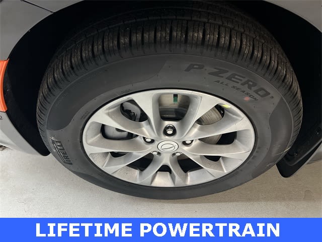 Thumbnail: 2026 Chrysler Pacifica - 8