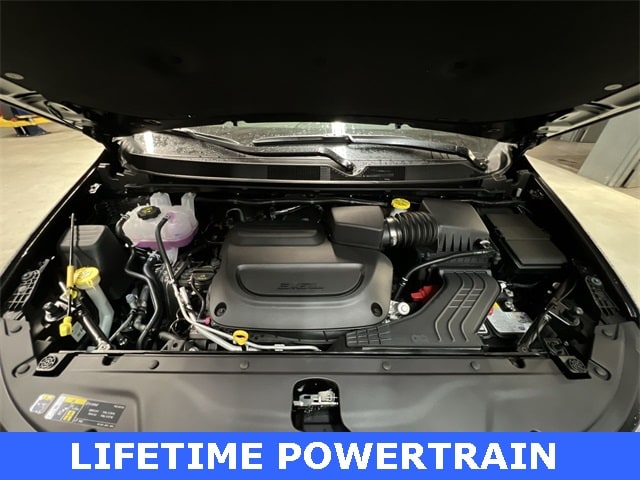 Thumbnail: 2026 Chrysler Pacifica - 9