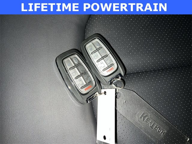 Thumbnail: 2026 Chrysler Pacifica - 25