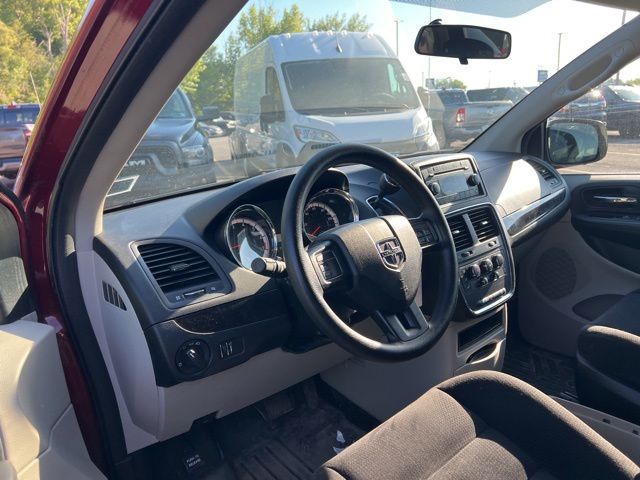 Thumbnail: 2014 Dodge Grand Caravan - 2