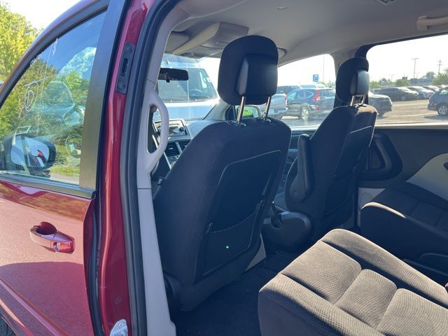 Thumbnail: 2014 Dodge Grand Caravan - 19
